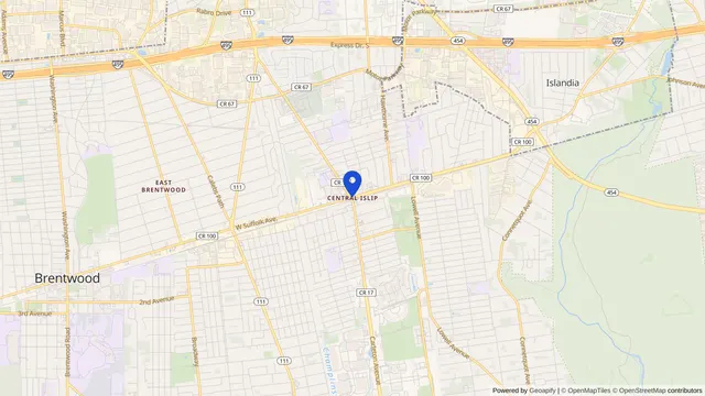 Map showing the location of Central Islip at Central Islip, Suffolk County, NY, served by DachiPlus medical transportation.